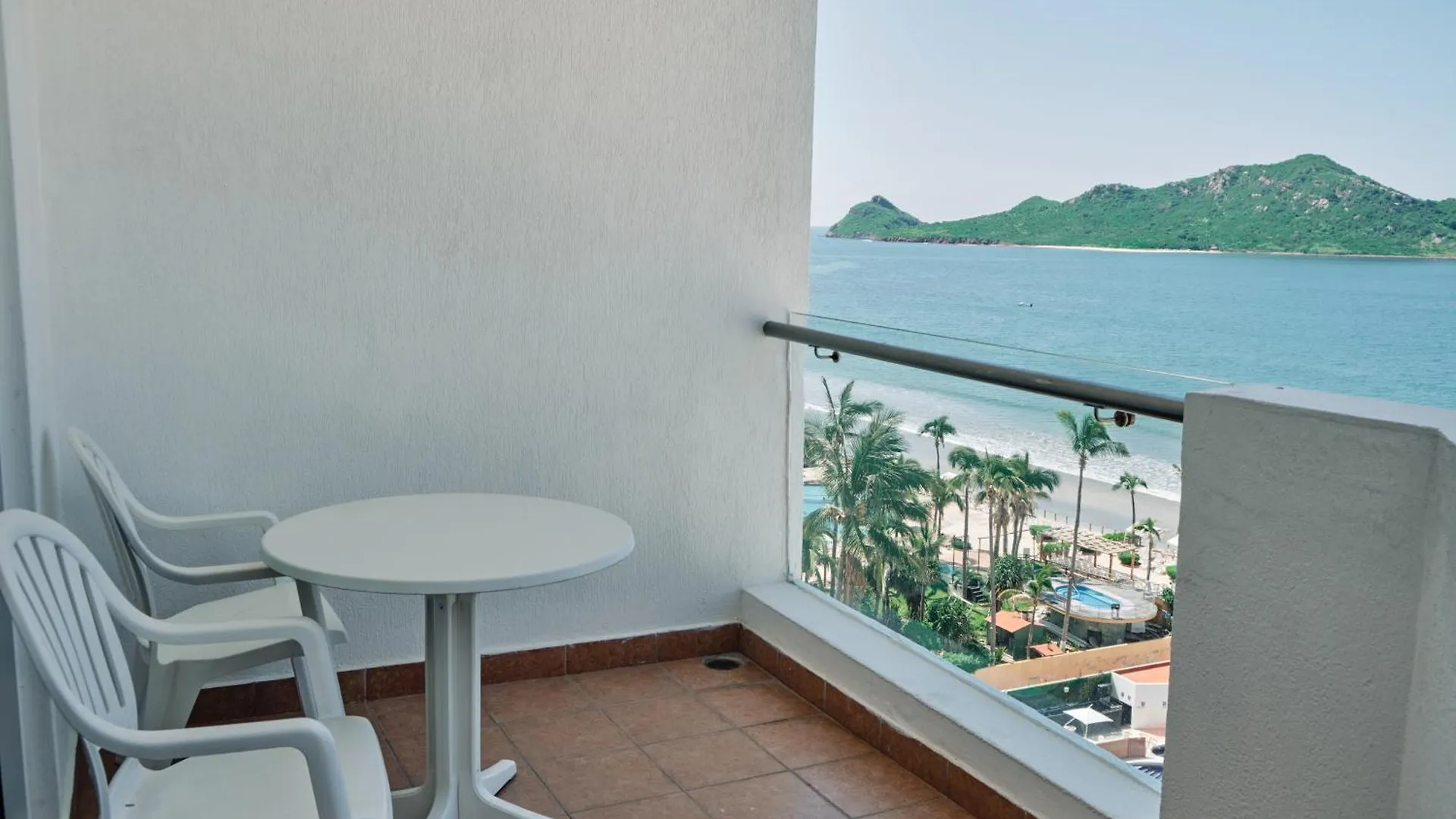 ***** Hotel The Inn At Mazatlan Mexico